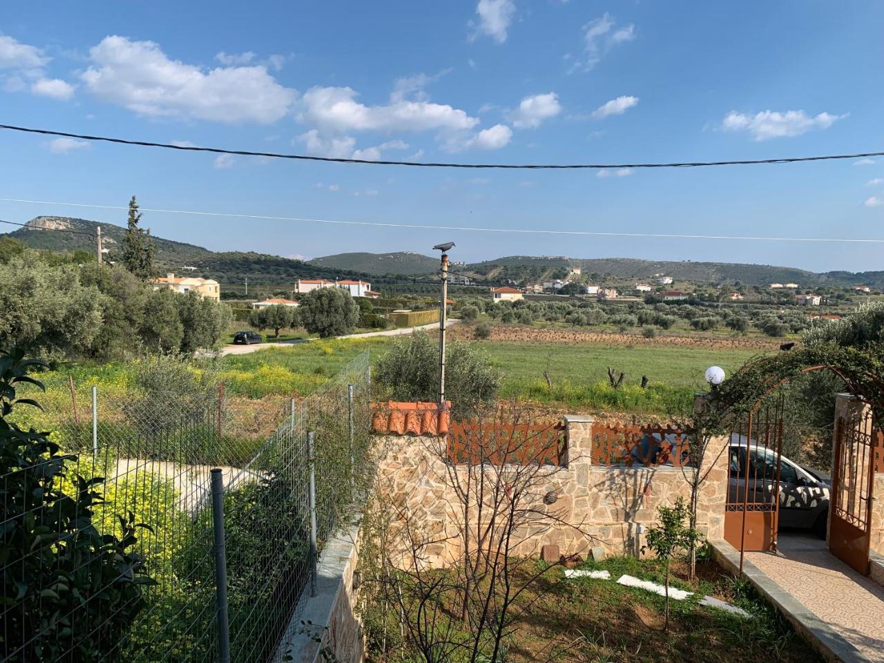 Peaceful House Near Airport Villa Pikermion Exterior photo